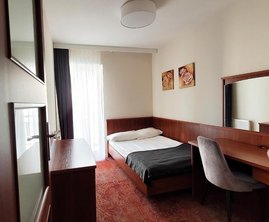 Anker Apartment โควอบเซก ภายนอก รูปภาพ