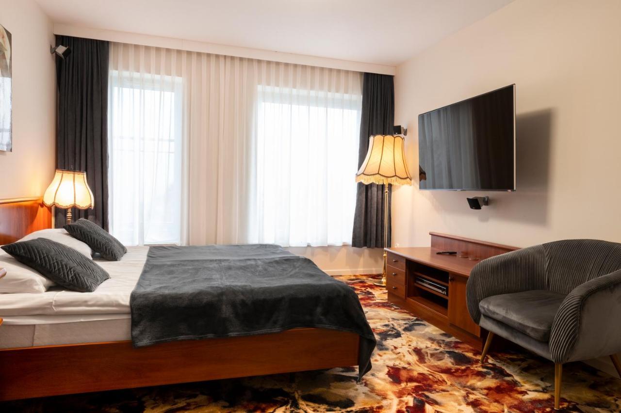 Anker Apartment โควอบเซก ภายนอก รูปภาพ