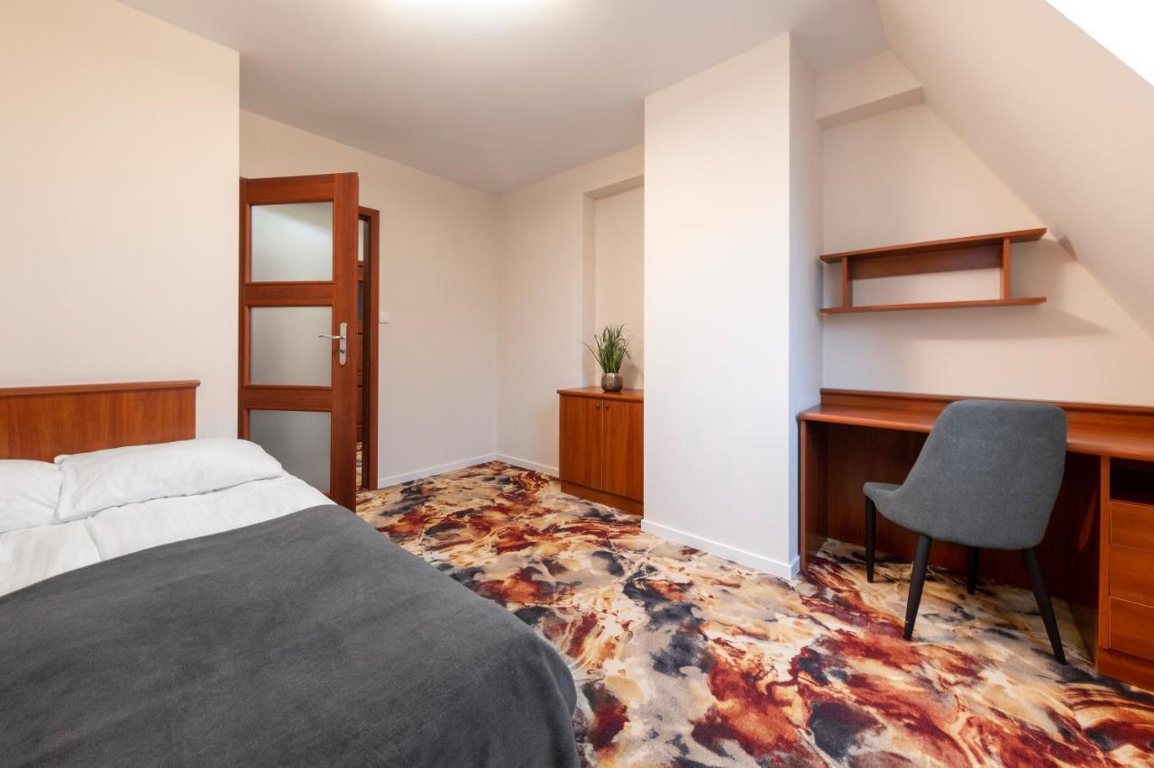 Anker Apartment โควอบเซก ภายนอก รูปภาพ