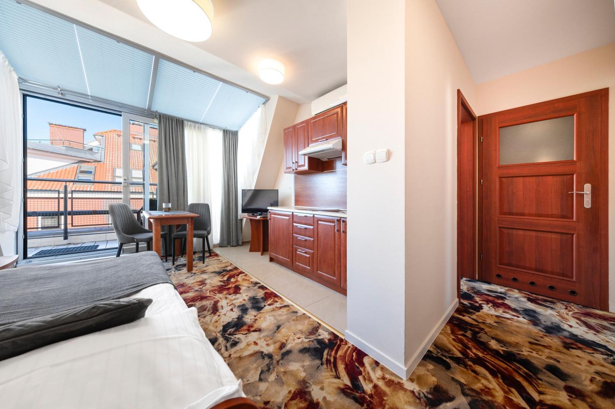 Anker Apartment โควอบเซก ภายนอก รูปภาพ