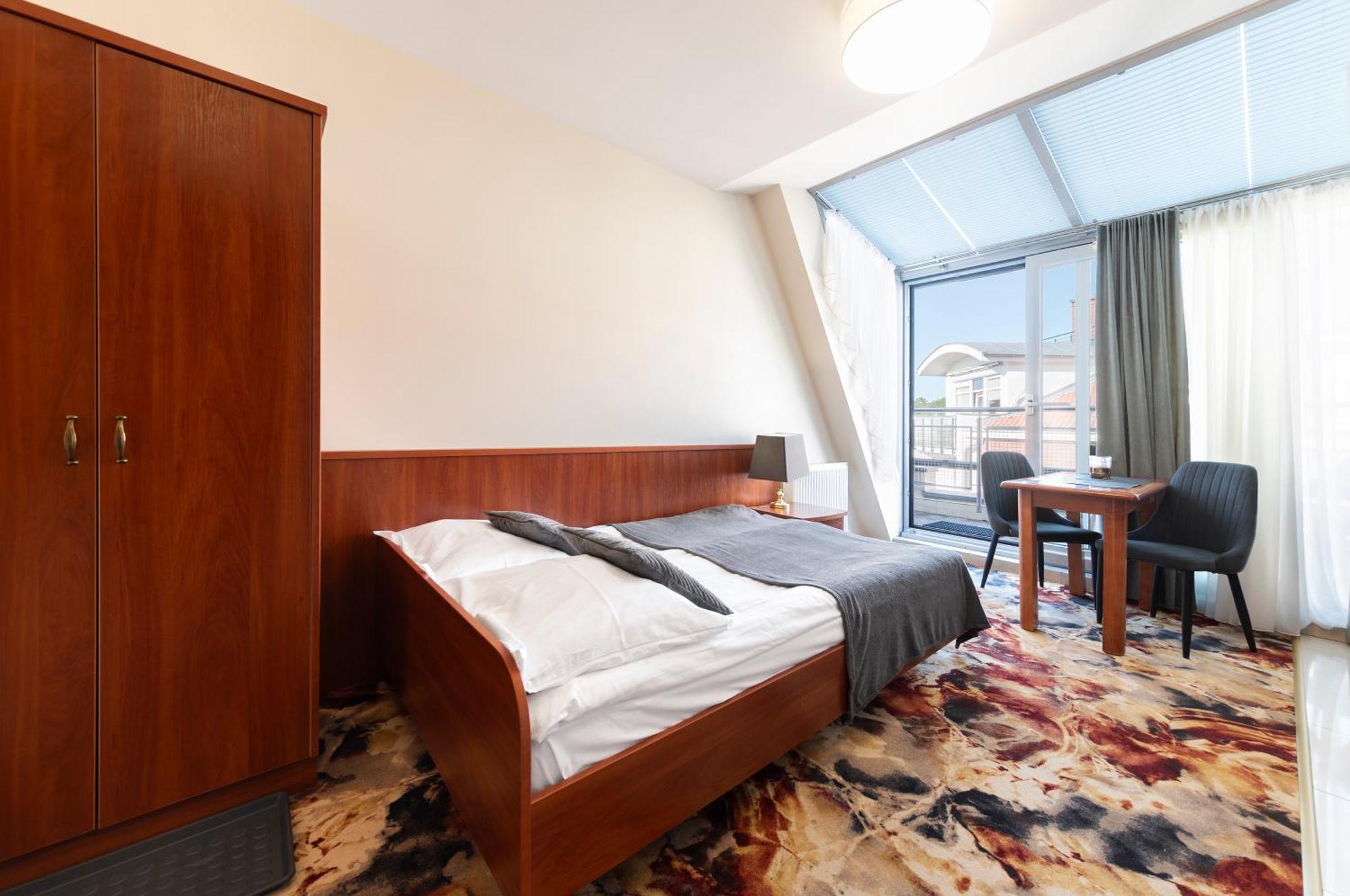 Anker Apartment โควอบเซก ภายนอก รูปภาพ