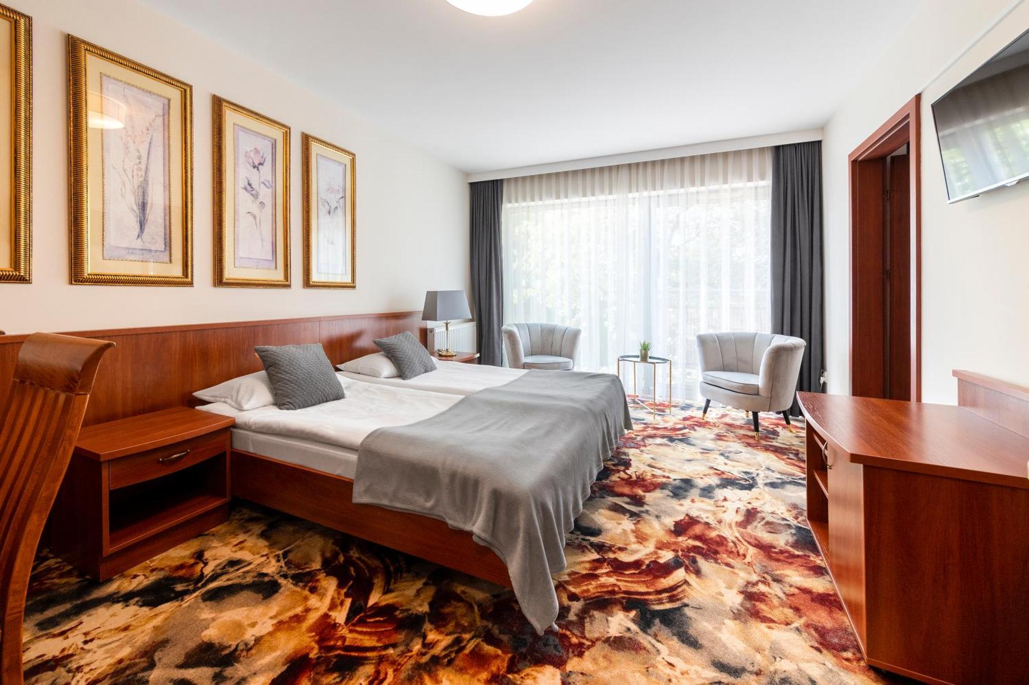 Anker Apartment โควอบเซก ภายนอก รูปภาพ
