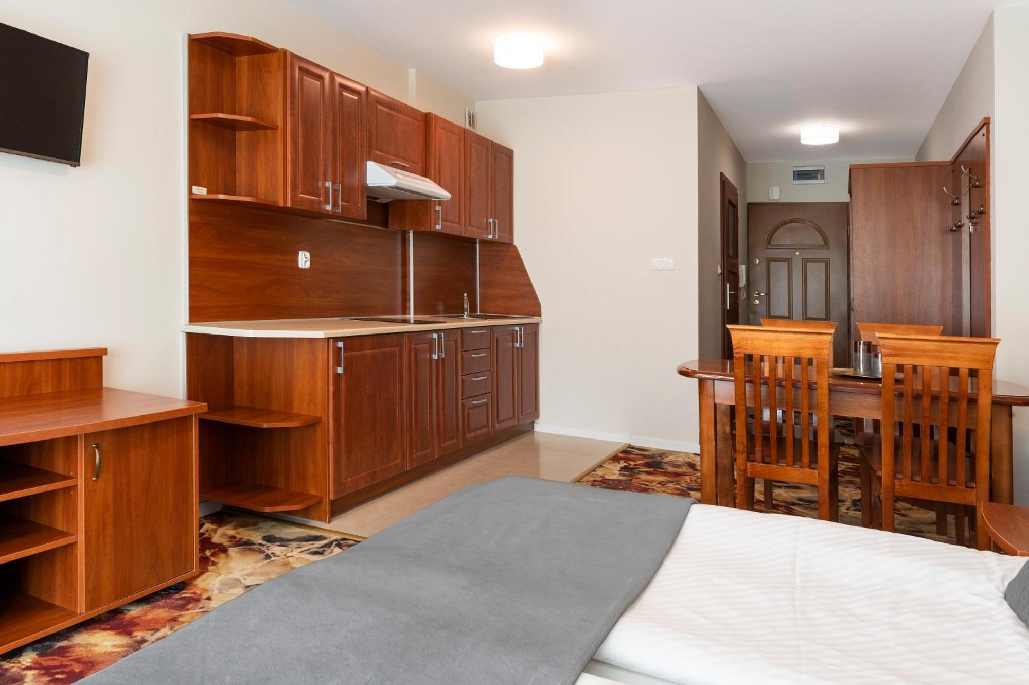 Anker Apartment โควอบเซก ภายนอก รูปภาพ