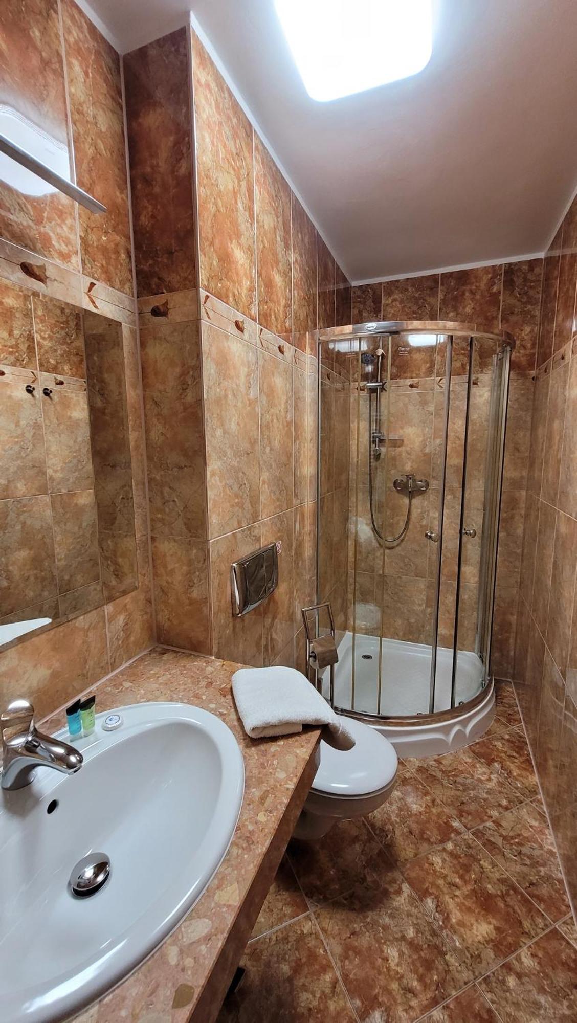 Anker Apartment โควอบเซก ภายนอก รูปภาพ